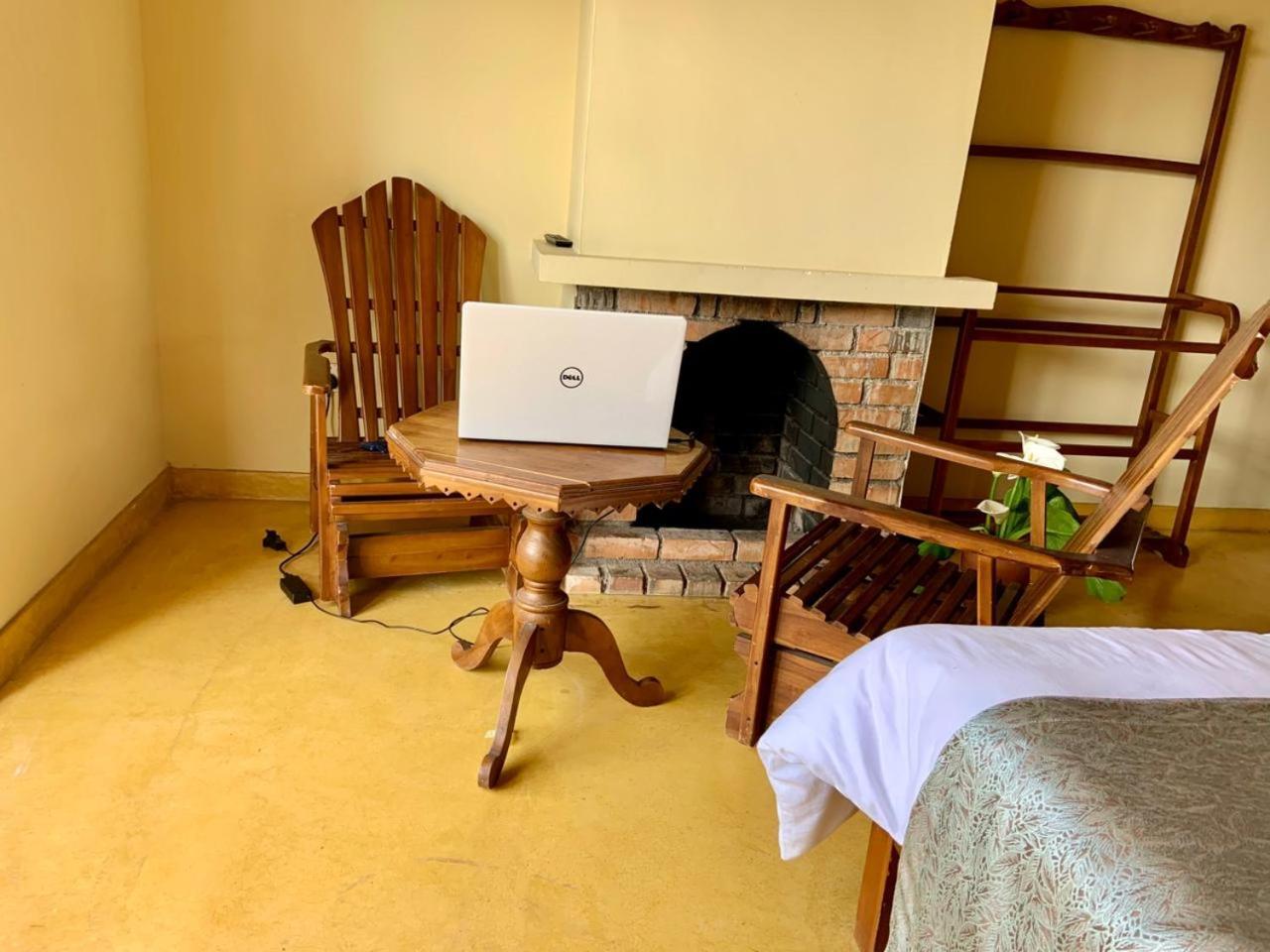 Golden King Cottage Νουβάρα Ελίγια Εξωτερικό φωτογραφία